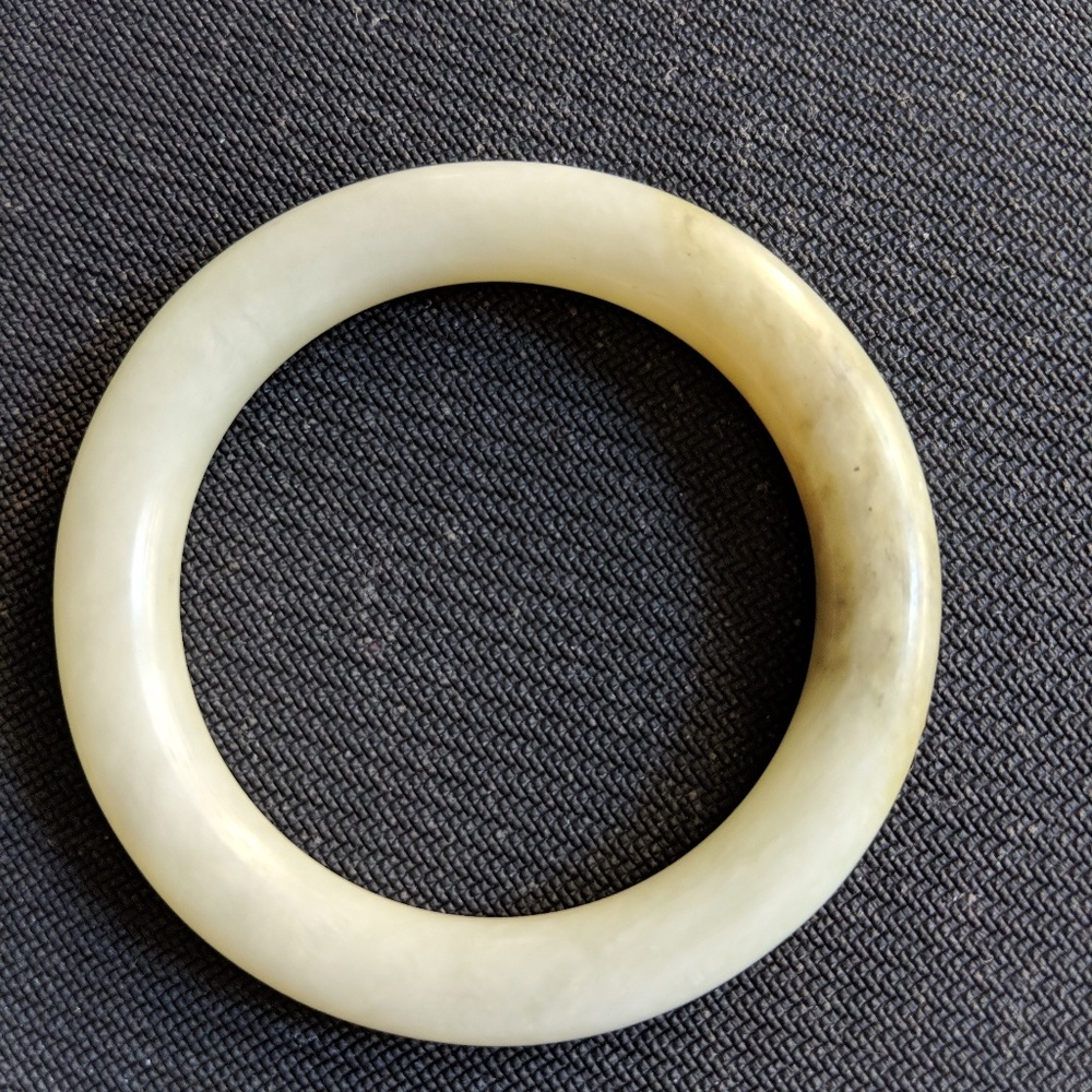 Light green Jade bangle for child
